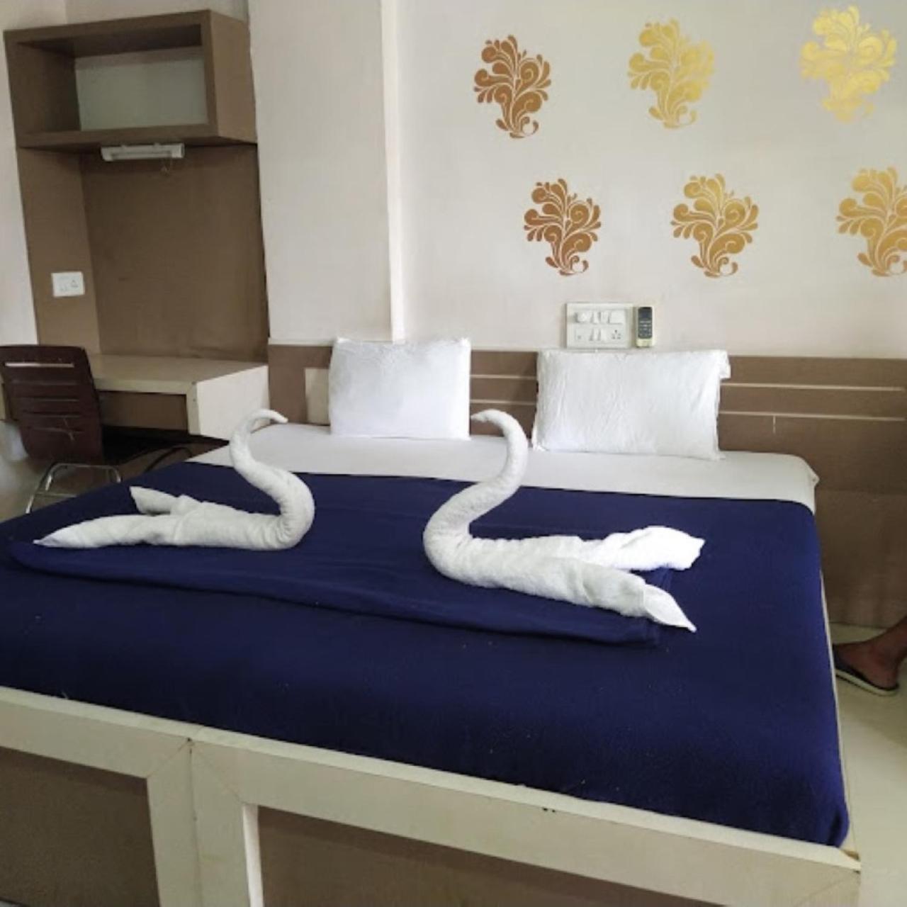 Divya Jyot Residency Bhuj Hotel Luaran gambar