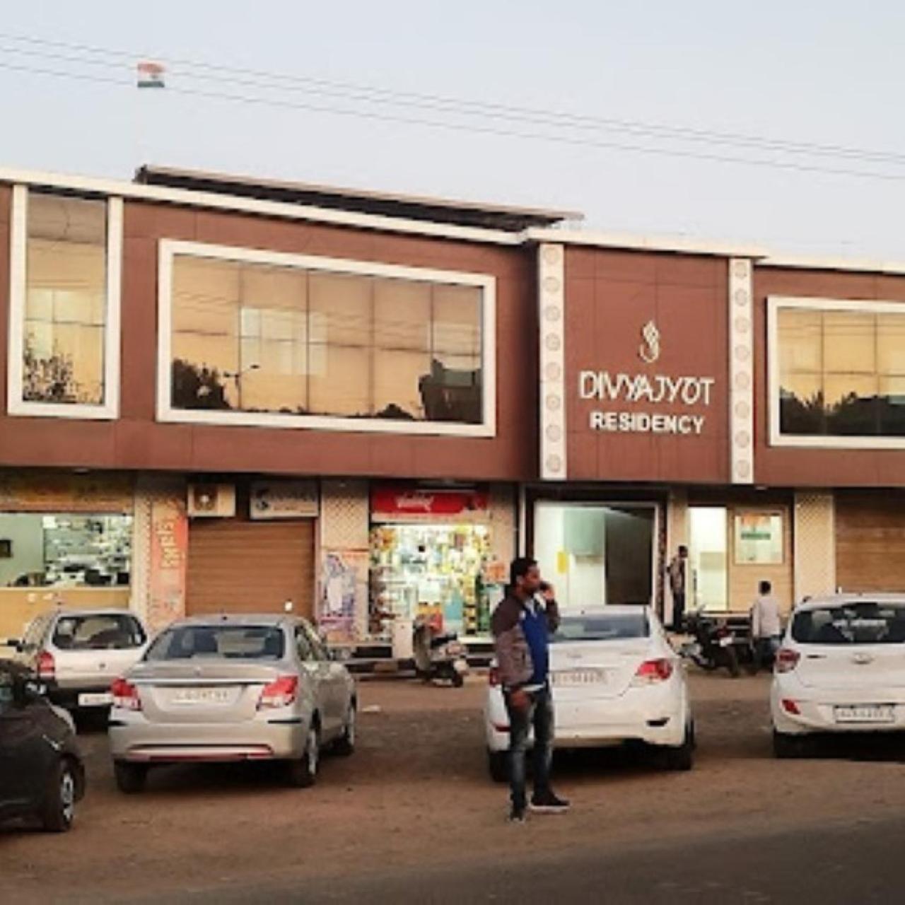 Divya Jyot Residency Bhuj Hotel Luaran gambar